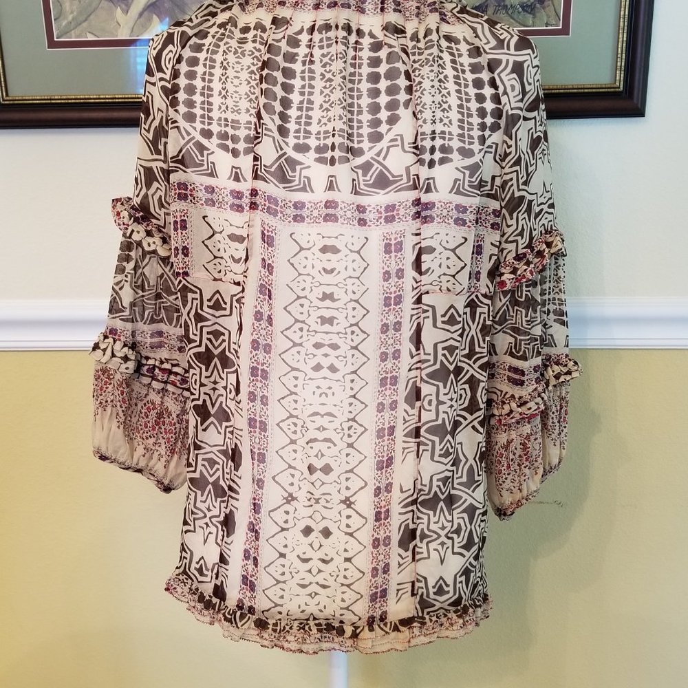 Diane Von Furstenberg Silk Blouse Size 8 - Picture 4 of 6
